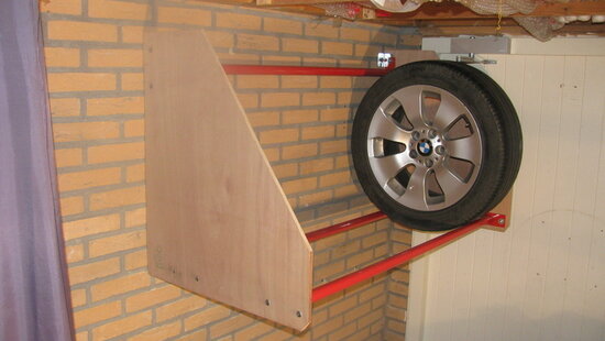 TIRE RACK 125